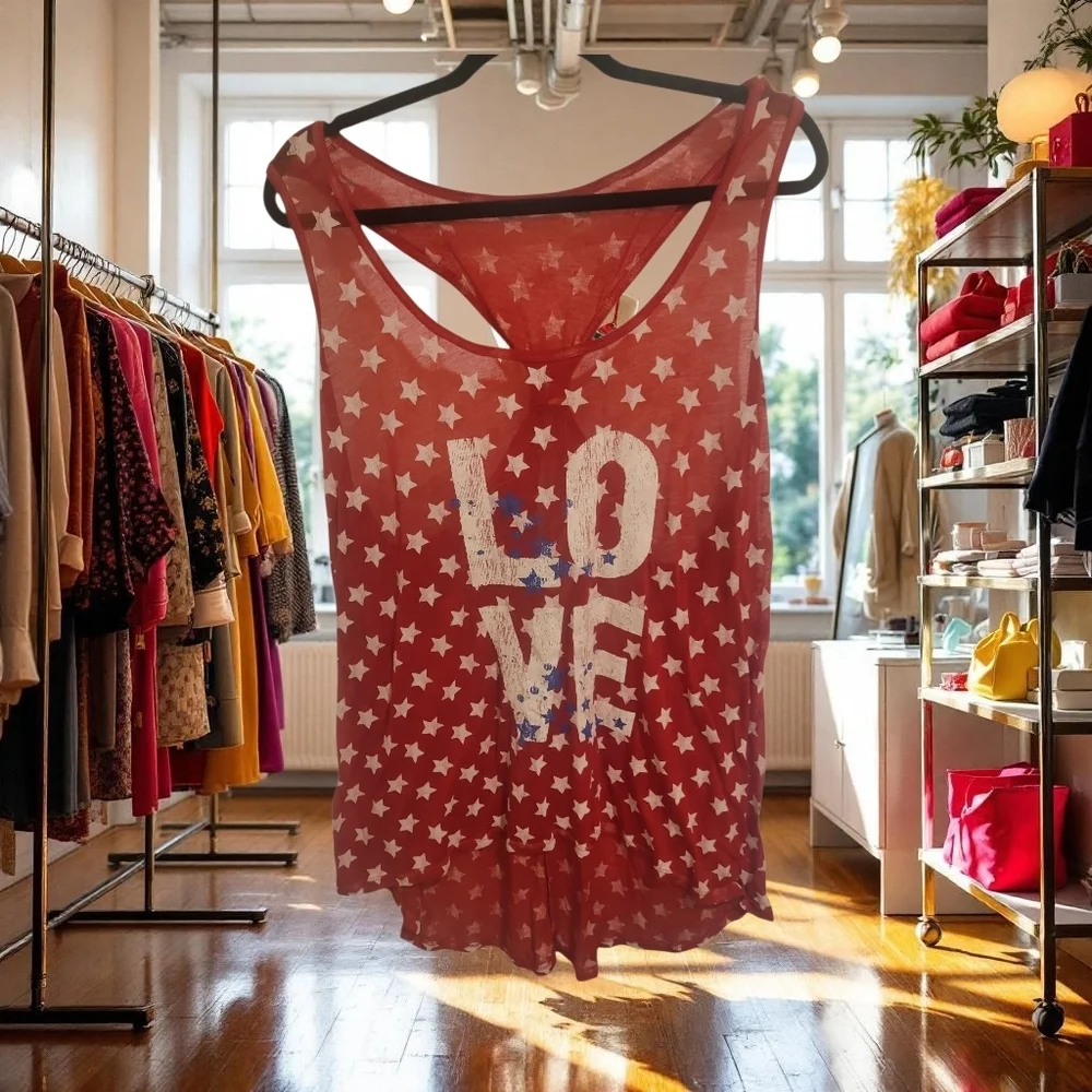 Women's Red Star Print Tank - Picture 1 of 2
